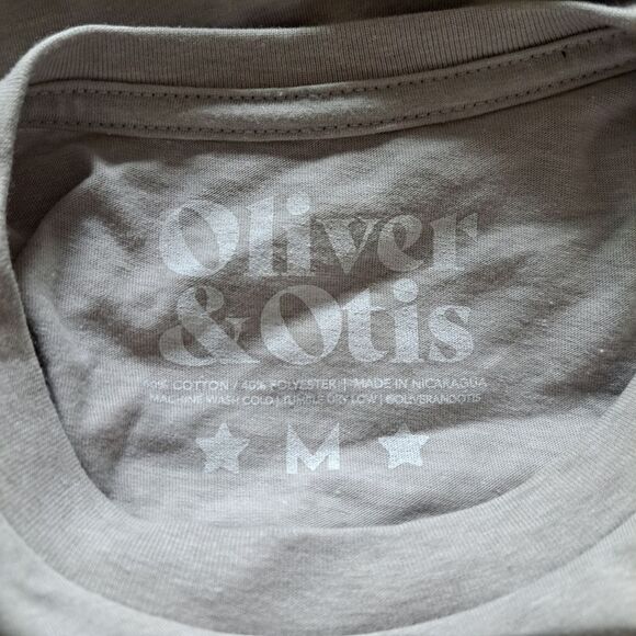 Oliver & Otis t-shirt with ghost cowgirl print, hearts on sheet, greige size M - Picture 2 of 4